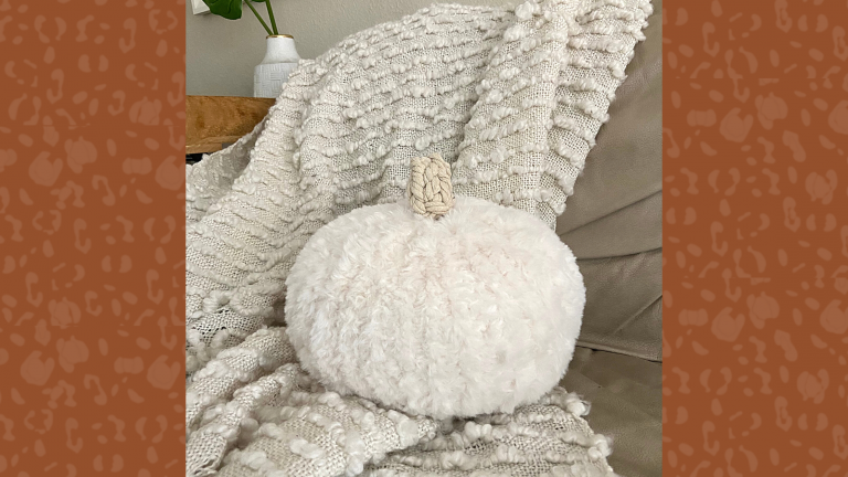 The Fable Pumpkin: Free Crochet Pattern